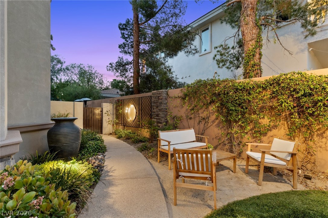 Image of house photo