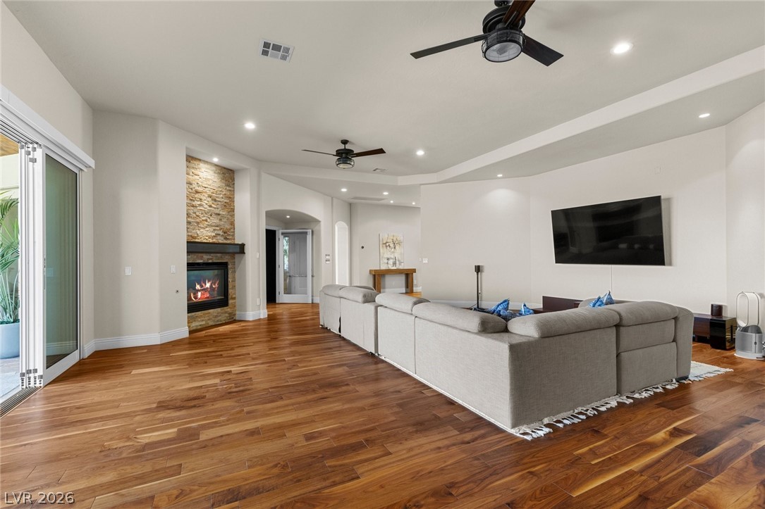 Image of house photo