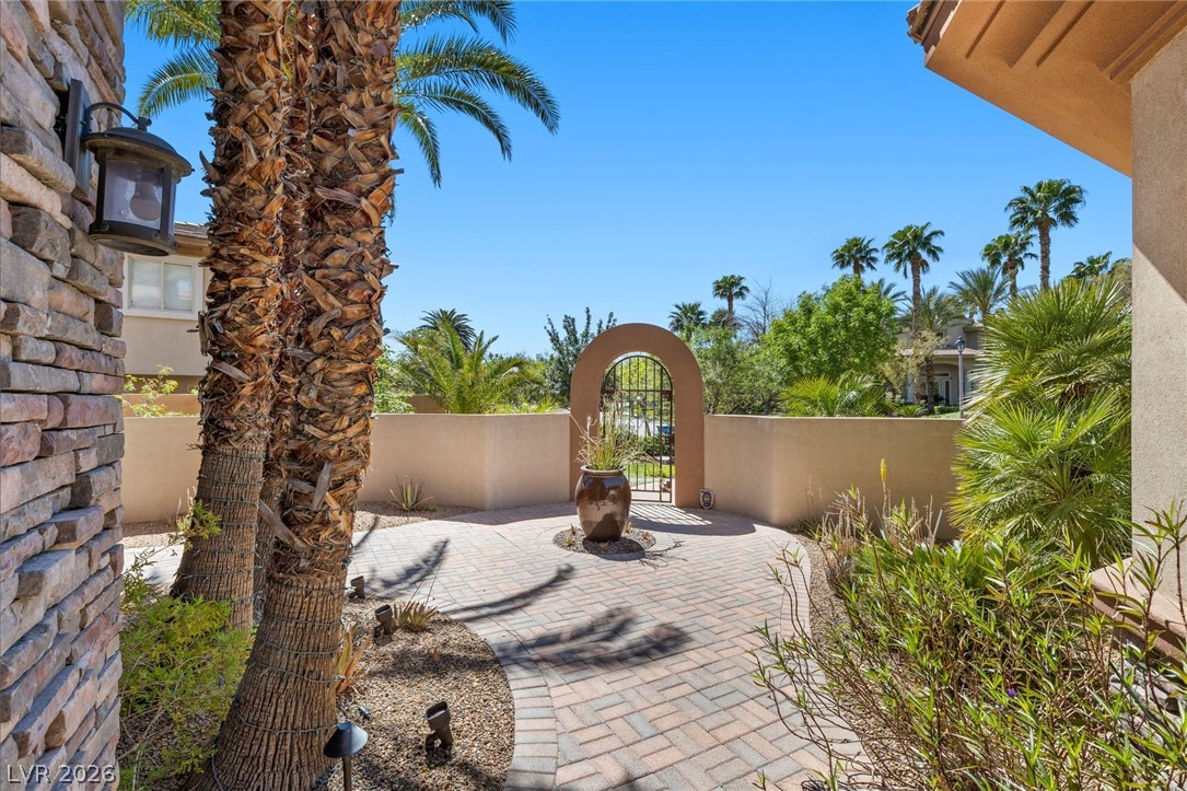 Image of house photo