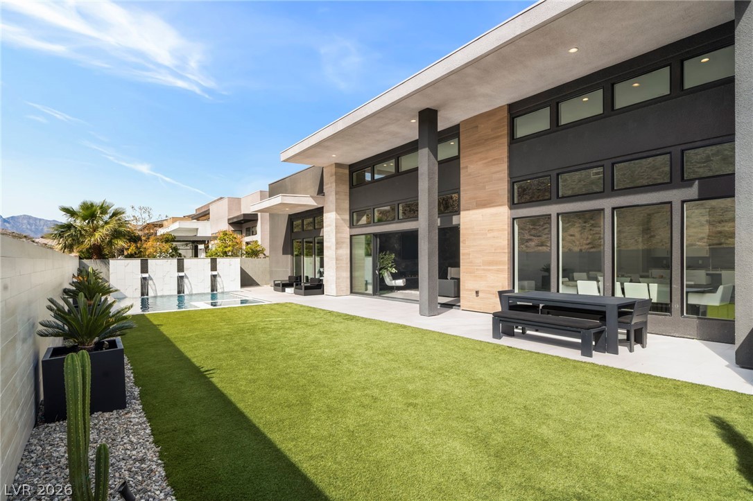 Image of house photo