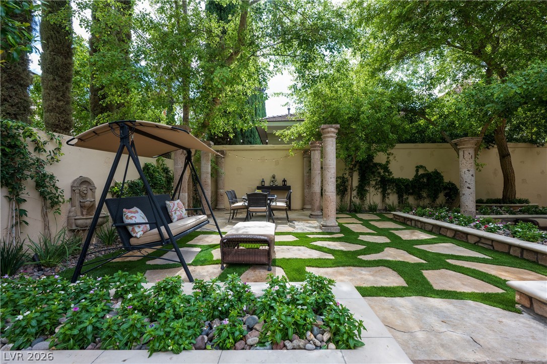 Image of house photo