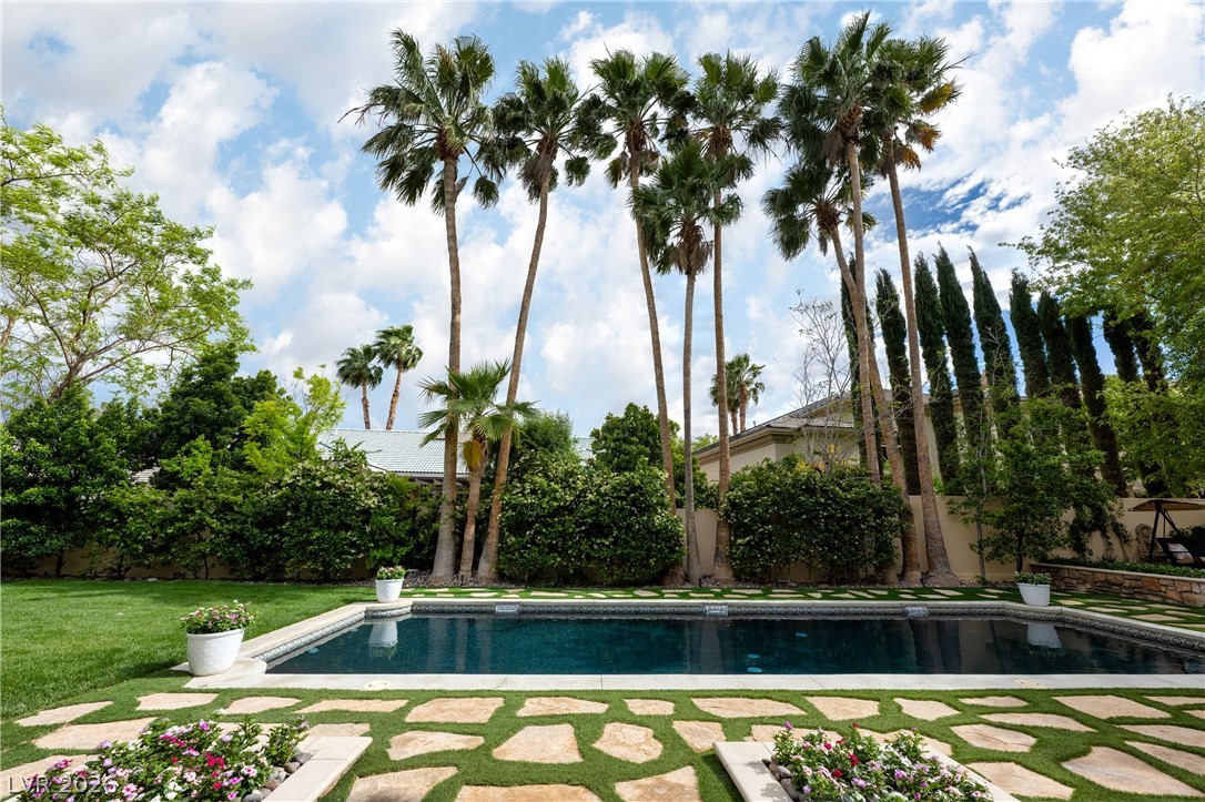 Image of house photo