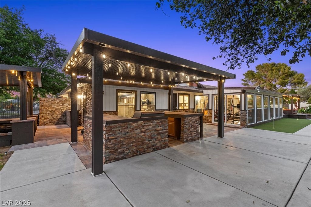 Image of house photo