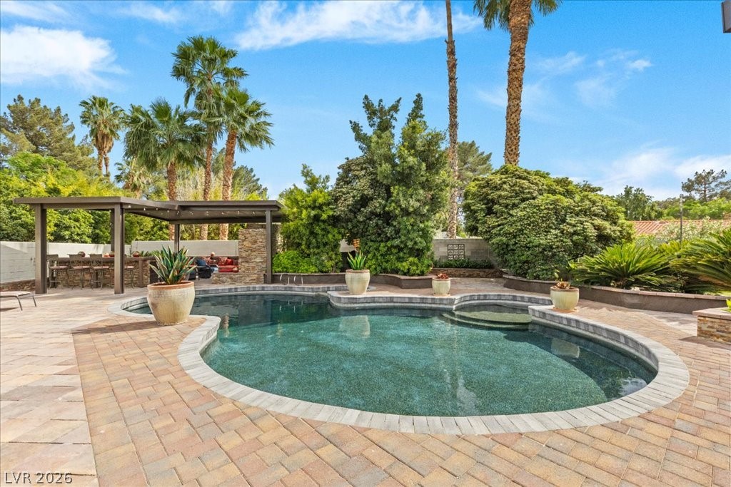 Image of house photo