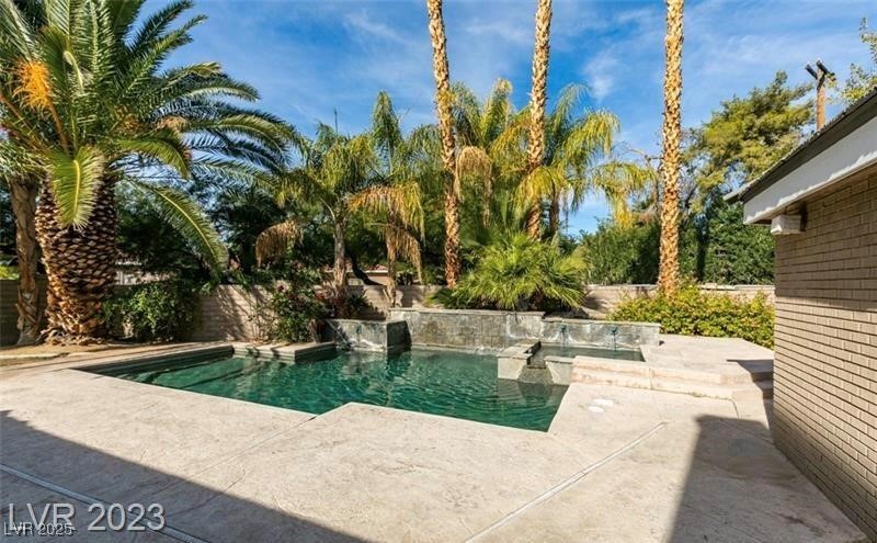 Image of house photo