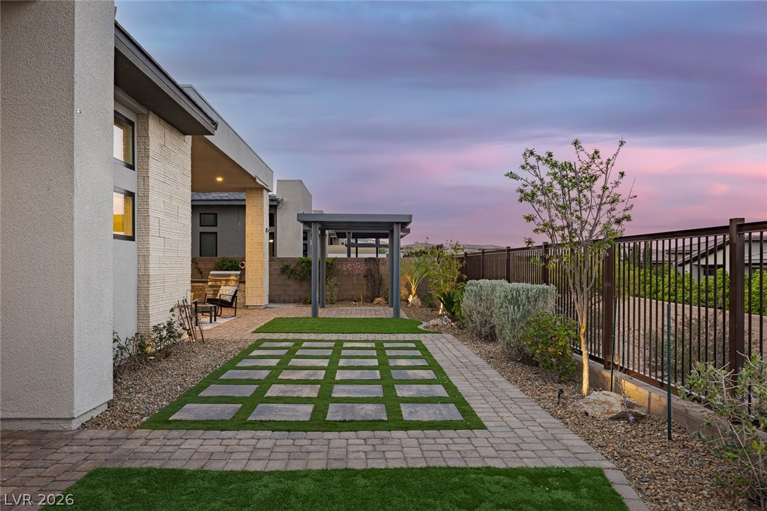 Image of house photo