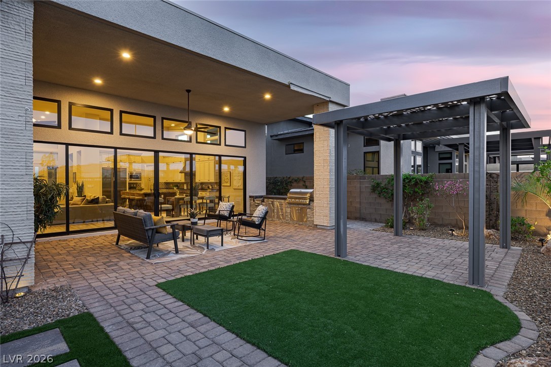 Image of house photo