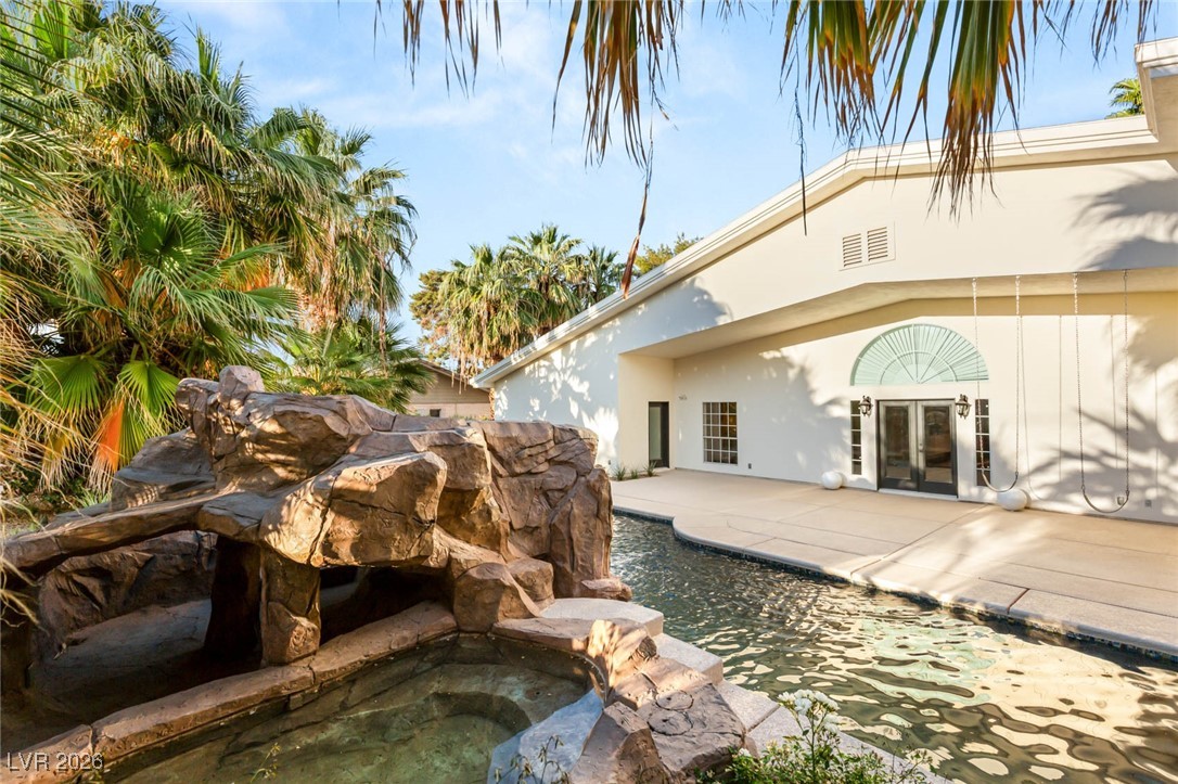 Image of house photo