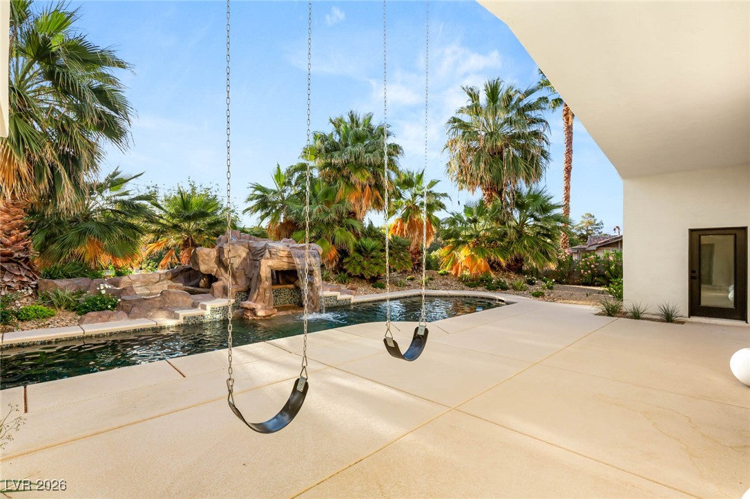 Image of house photo