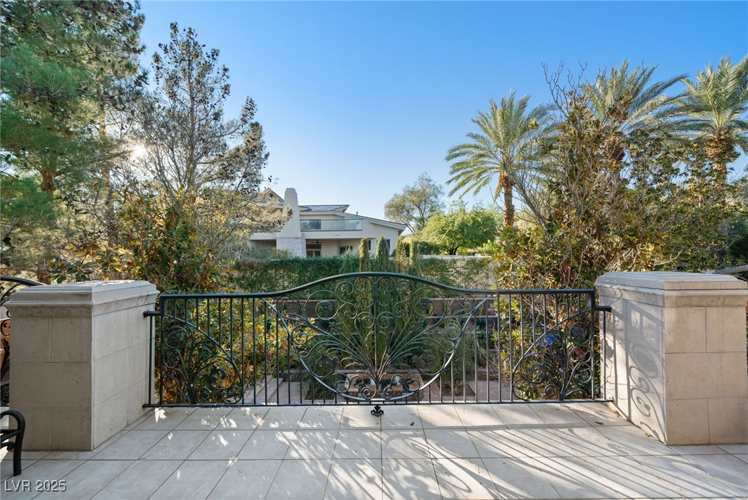 Image of house photo