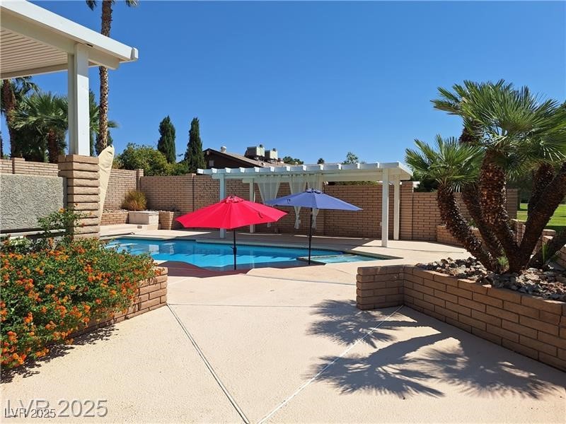 Image of house photo