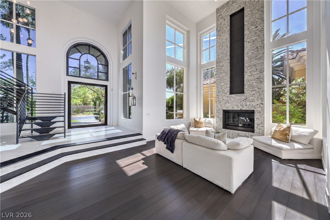 Image of house photo