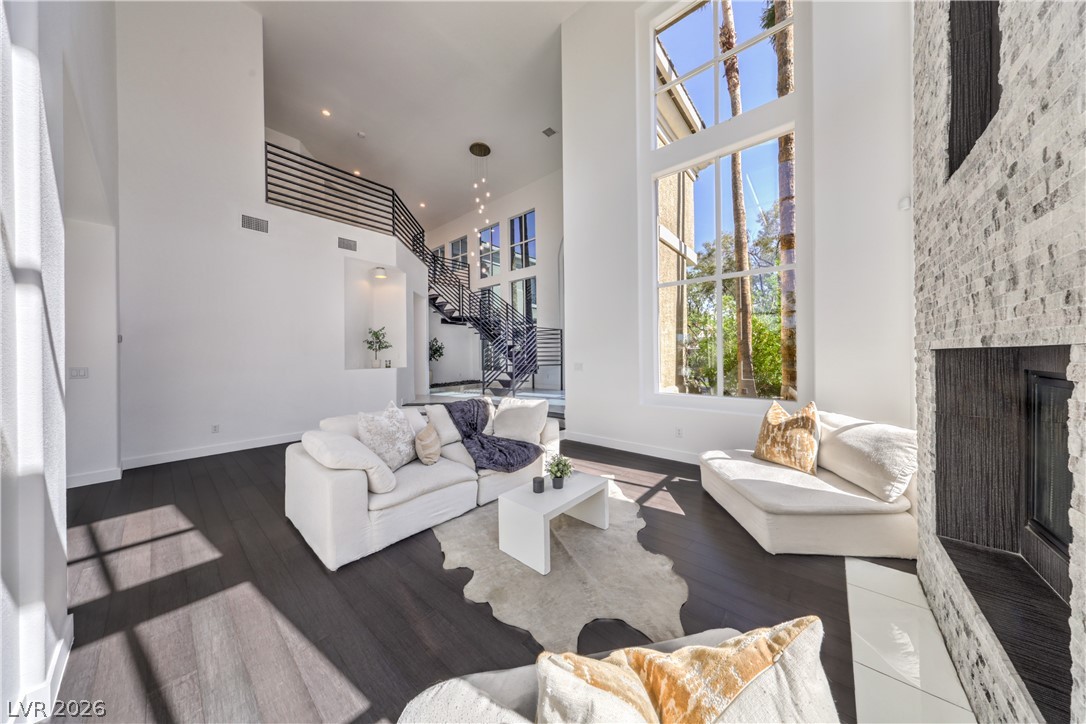 Image of house photo