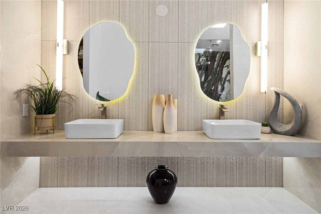 Image of house photo