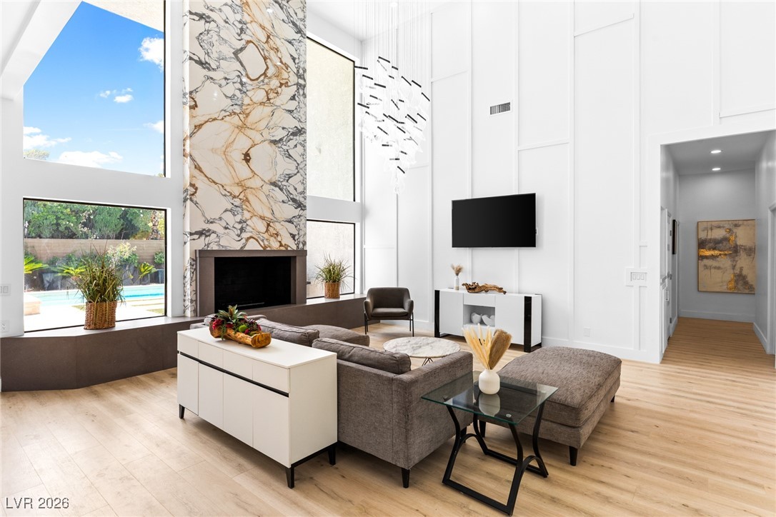 Image of house photo