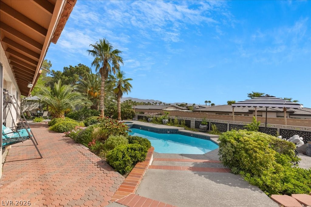 Image of house photo