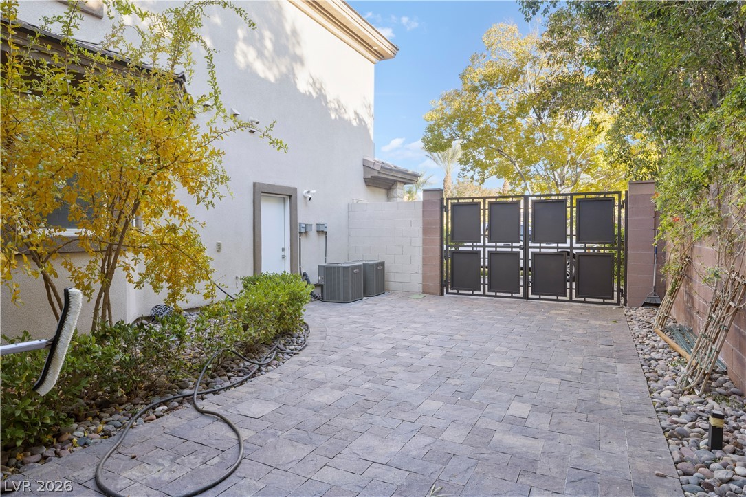 Image of house photo