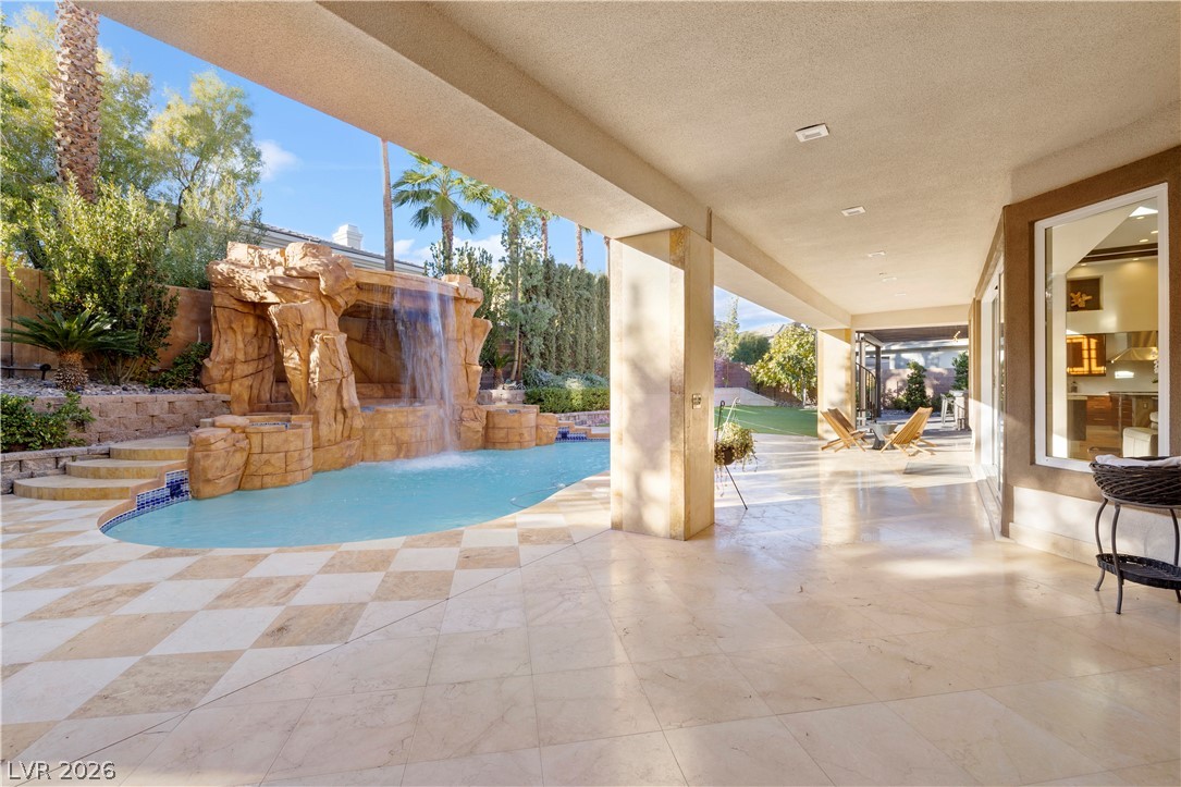 Image of house photo