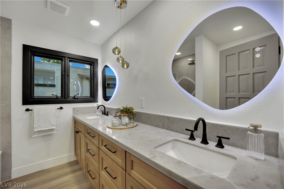 Image of house photo