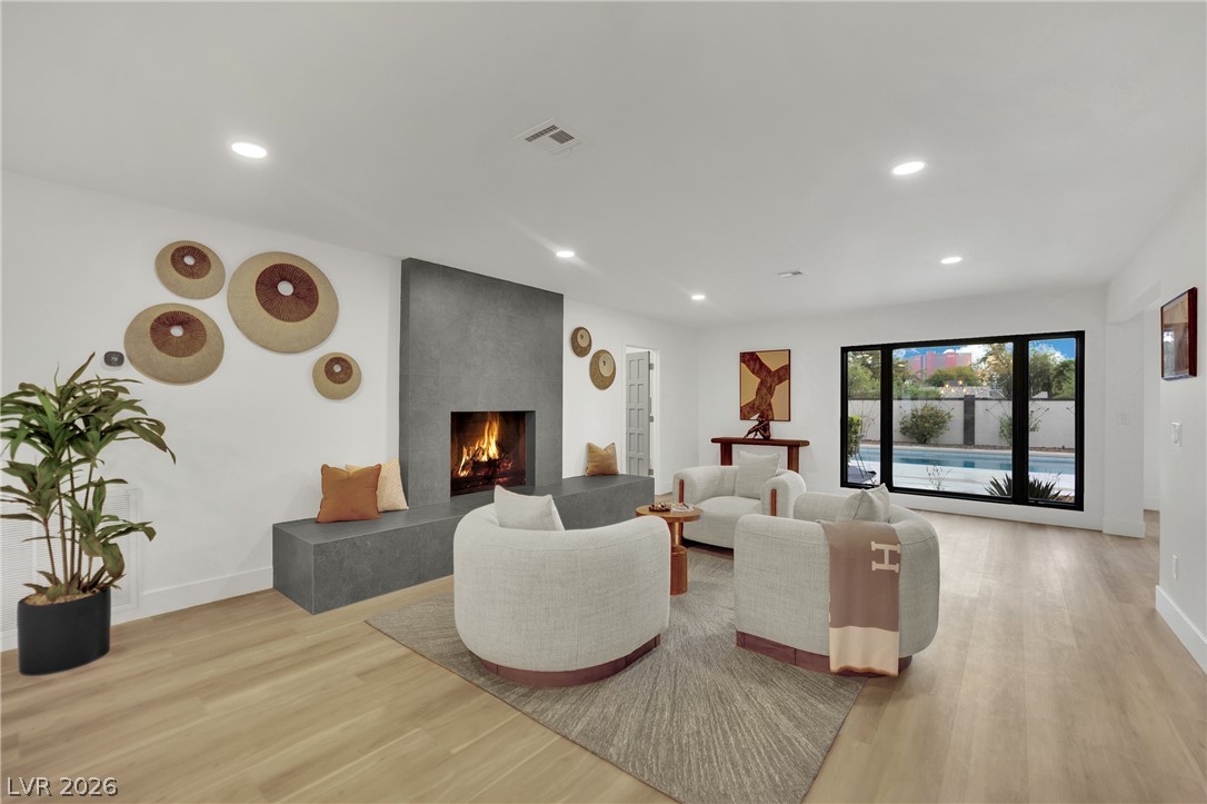 Image of house photo