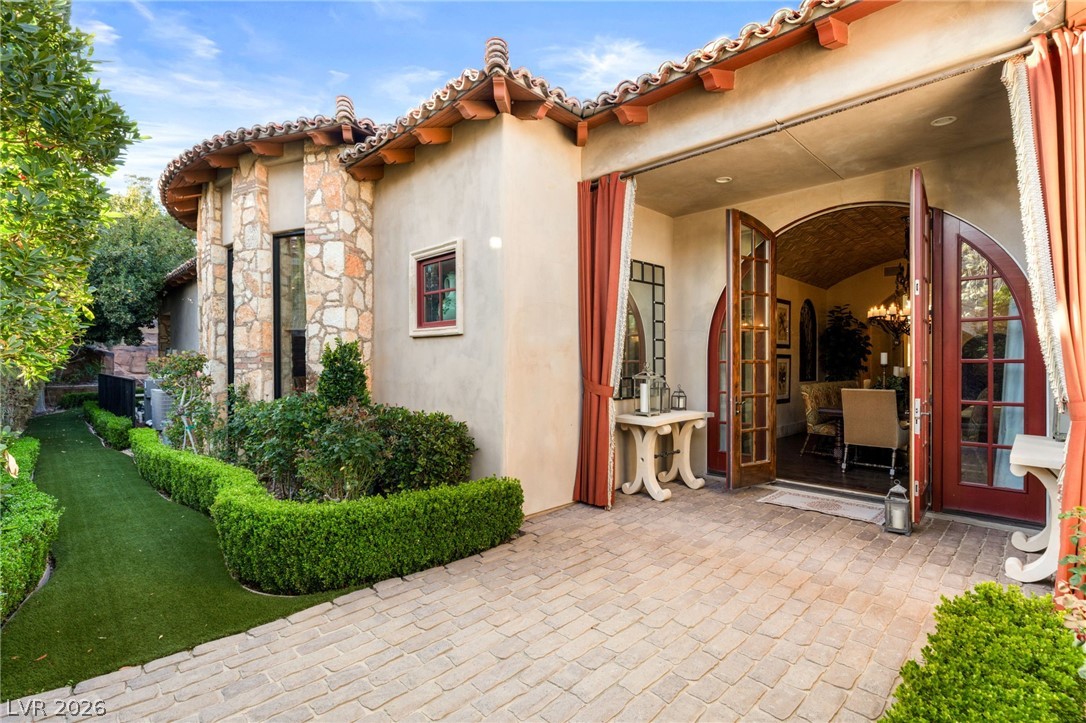 Image of house photo