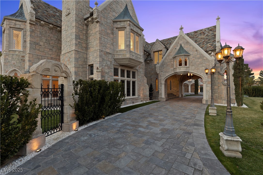 Image of house photo