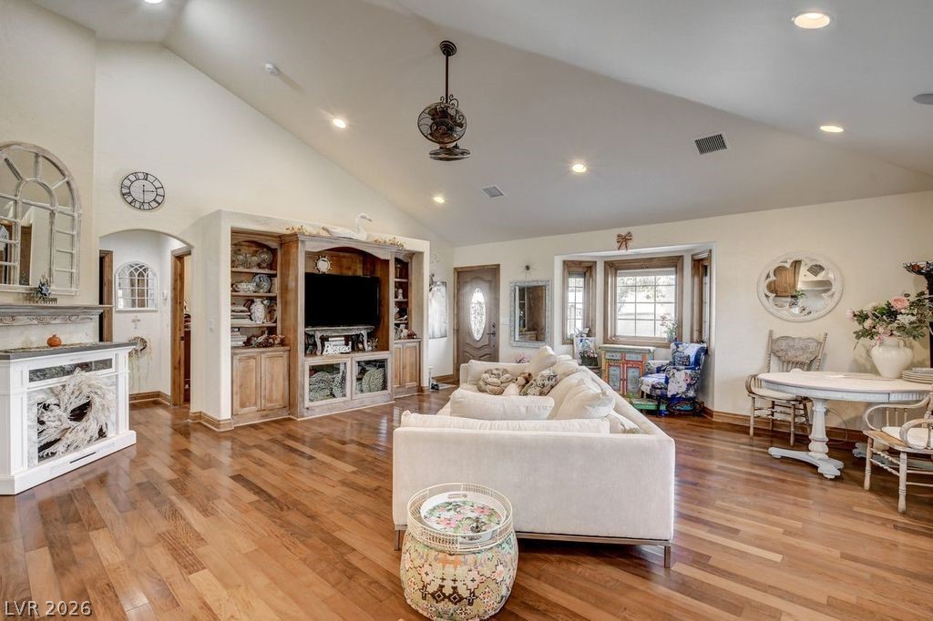 Image of house photo