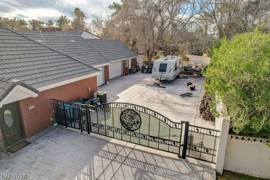 Image of house photo