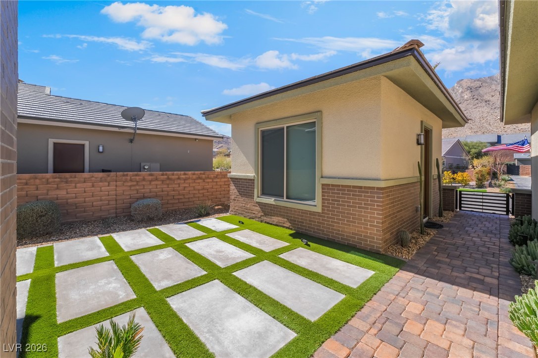 Image of house photo